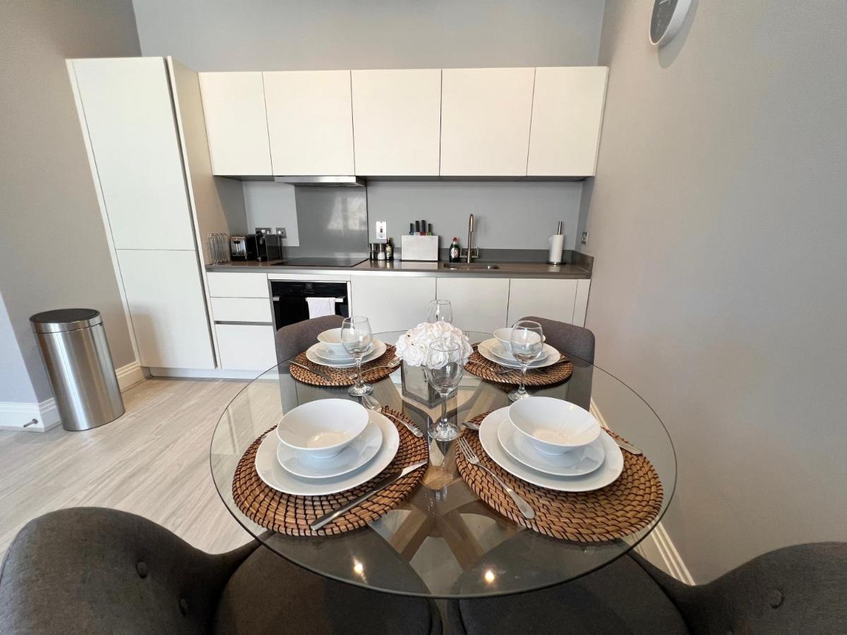 Urban Living'S - Windsor Castle Luxury Apartments エクステリア 写真
