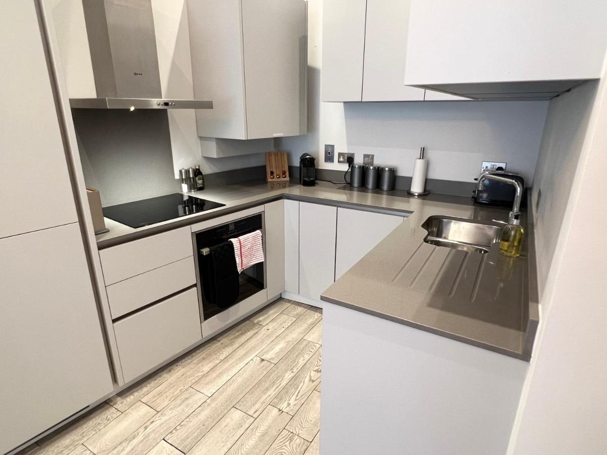 Urban Living'S - Windsor Castle Luxury Apartments エクステリア 写真