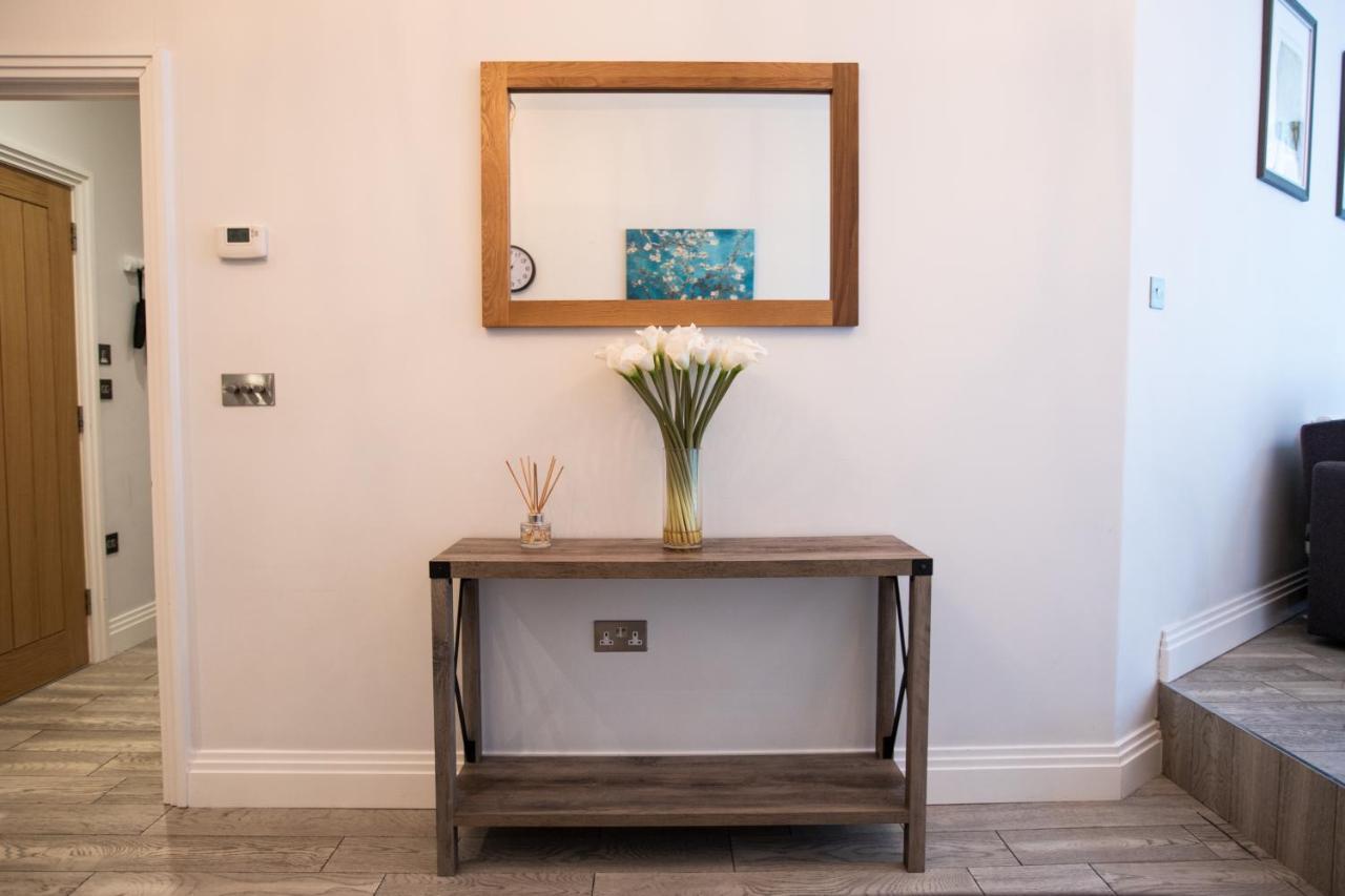 Urban Living'S - Windsor Castle Luxury Apartments エクステリア 写真