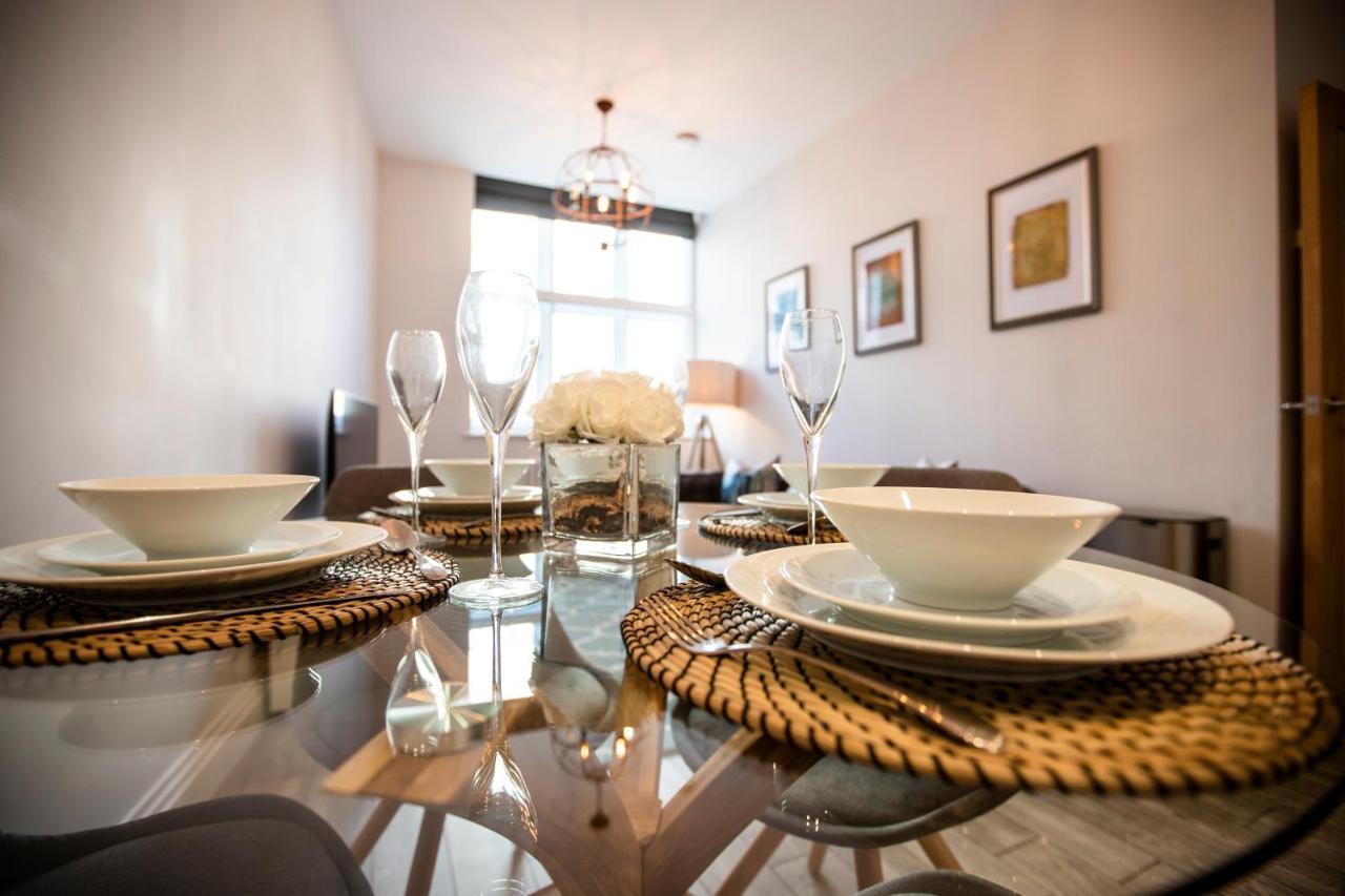 Urban Living'S - Windsor Castle Luxury Apartments エクステリア 写真