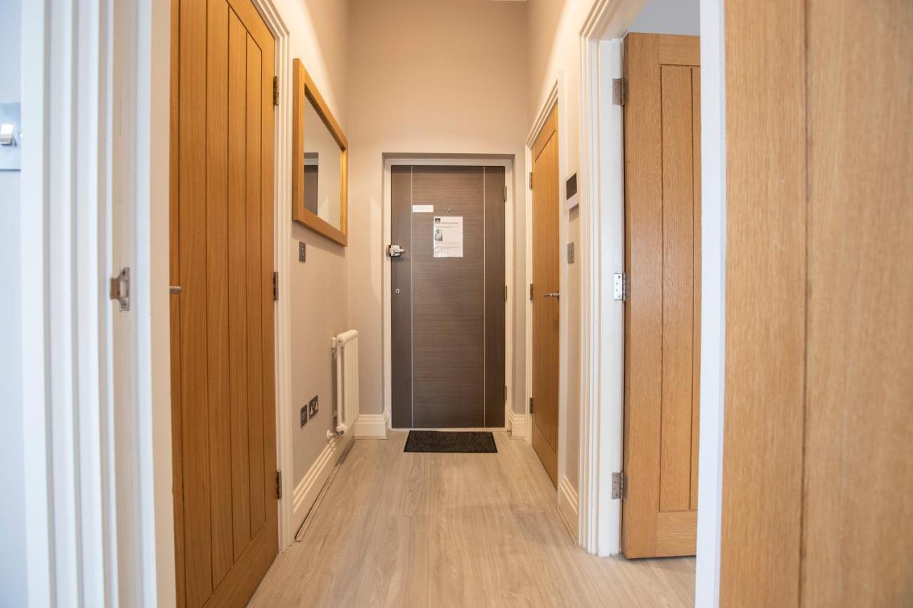 Urban Living'S - Windsor Castle Luxury Apartments エクステリア 写真