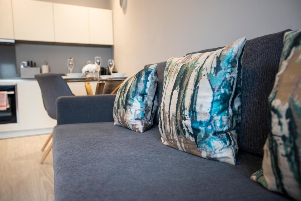 Urban Living'S - Windsor Castle Luxury Apartments エクステリア 写真