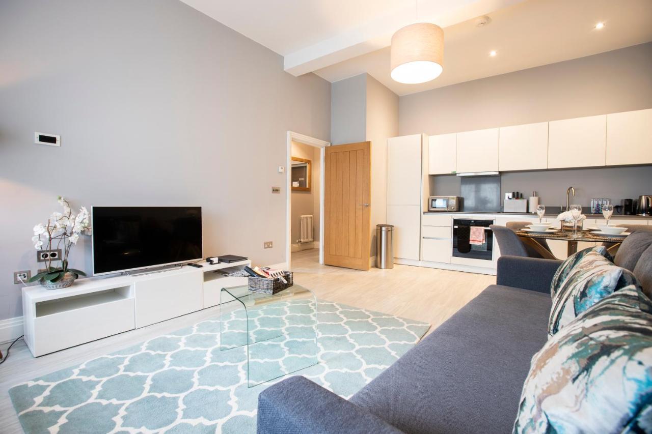 Urban Living'S - Windsor Castle Luxury Apartments エクステリア 写真
