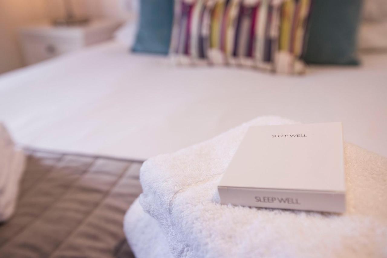 Urban Living'S - Windsor Castle Luxury Apartments エクステリア 写真